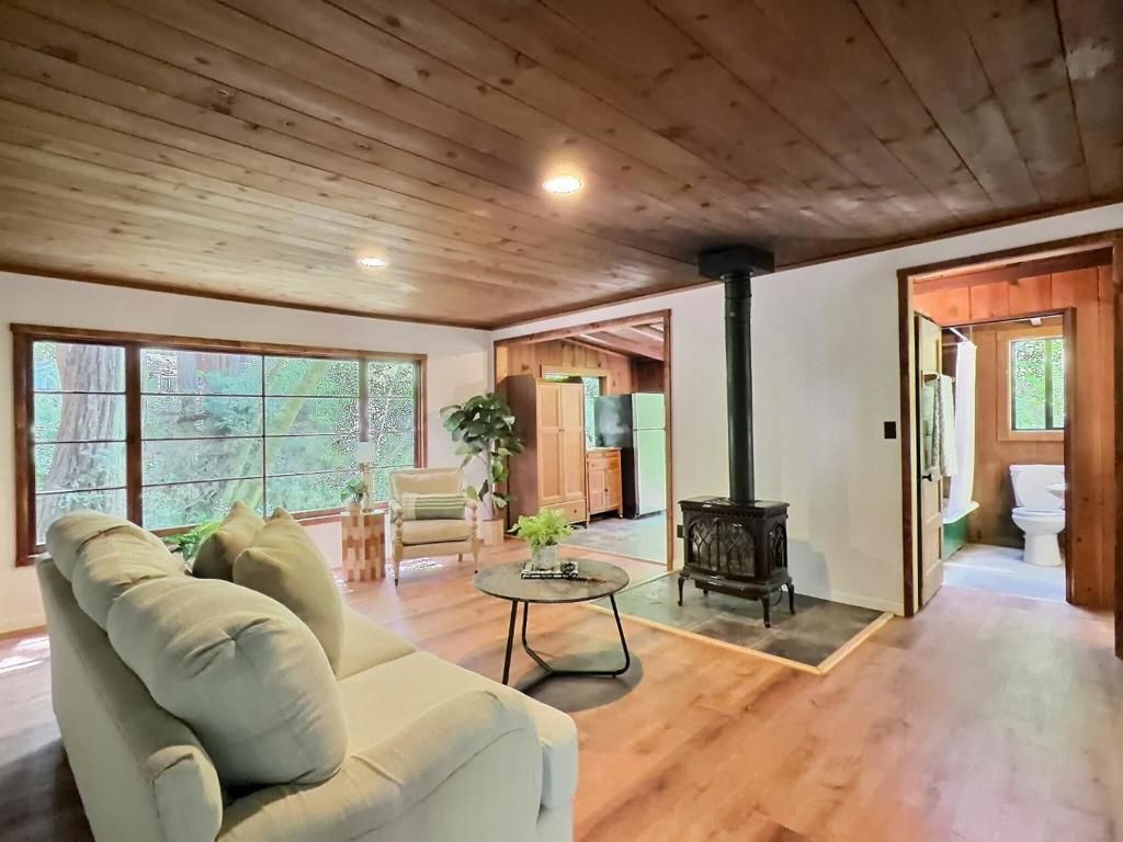 Image 4 of property listing at 173 N Sequoia Road, Boulder Creek, CA 95006