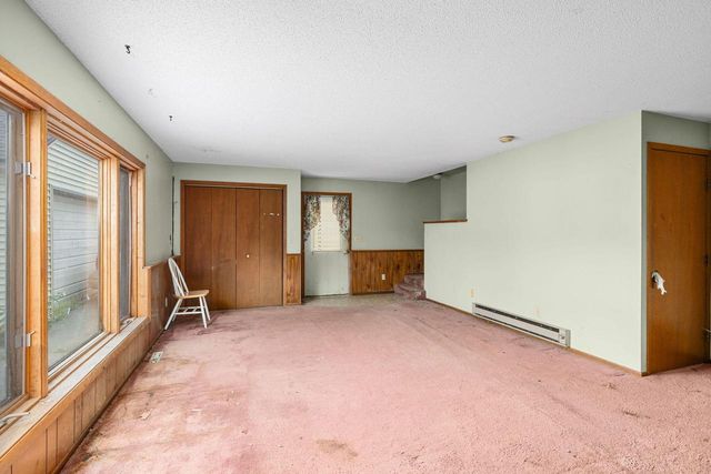 2512 Travis STREET, La Crosse, WI 54601