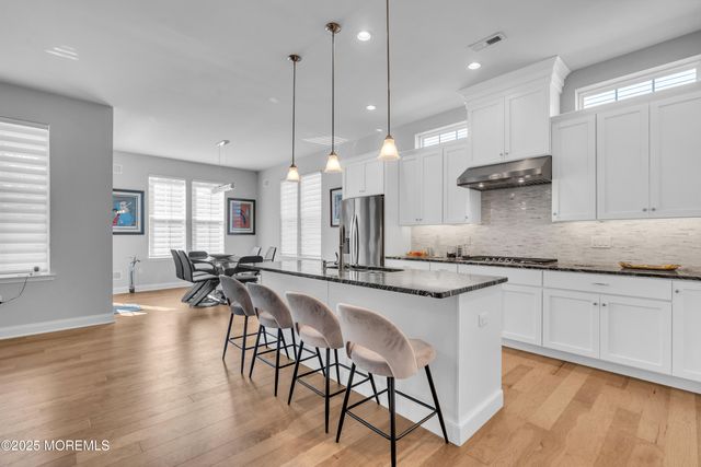65 Ambermist Way, Forked River, NJ 08731