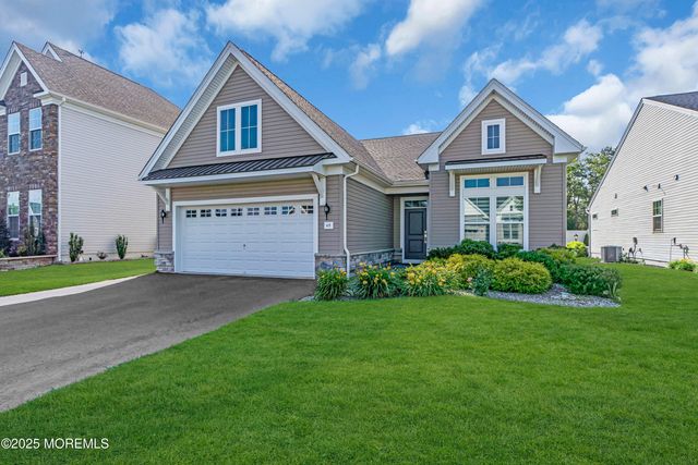 65 Ambermist Way, Forked River, NJ 08731