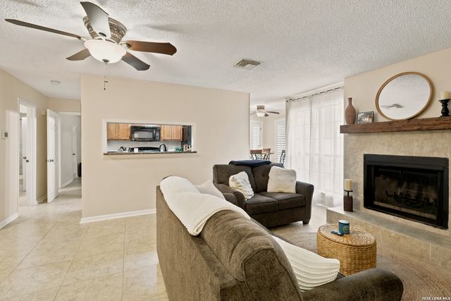 2255 Thousand Oaks Dr Apt 103, San Antonio, TX 78232