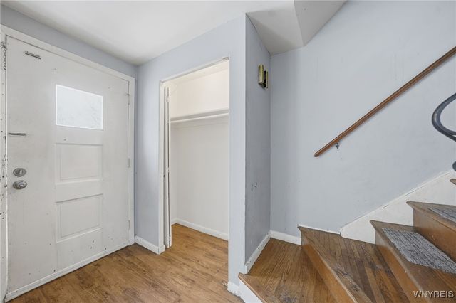 125 East Summerset Lane, Amherst, NY 14228