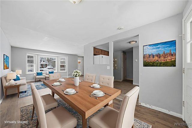 125 East Summerset Lane, Amherst, NY 14228