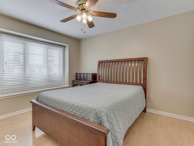 1045 Peppermill Run, Greenwood, IN 46143