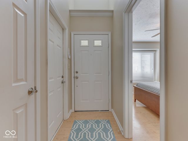 1045 Peppermill Run, Greenwood, IN 46143