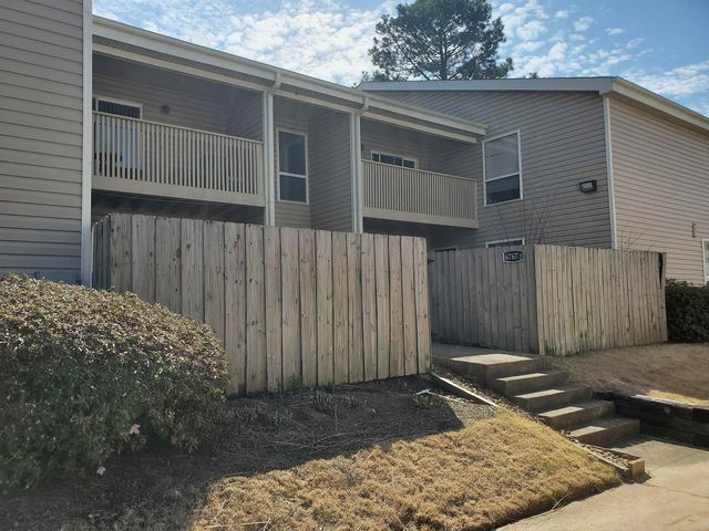 6767 Meadow Oak Pl Apt 3, Memphis, TN 38120