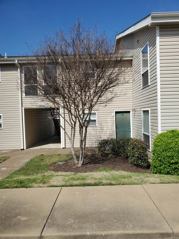 6767 Meadow Oak Pl Apt 3, Memphis, TN 38120
