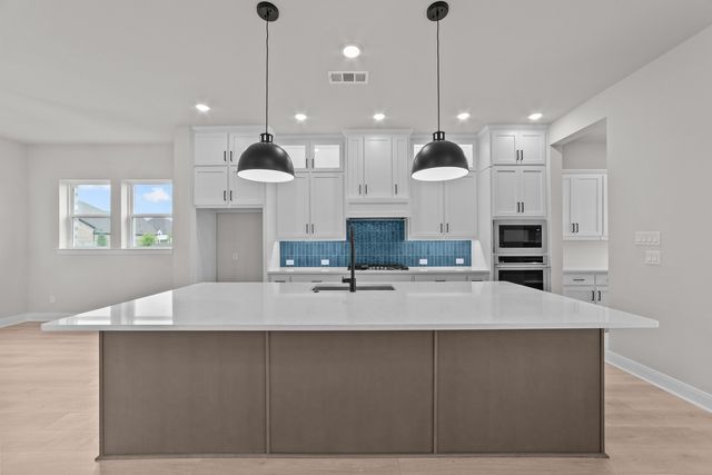 2500 Roaming Trail, Northlake, TX 76247