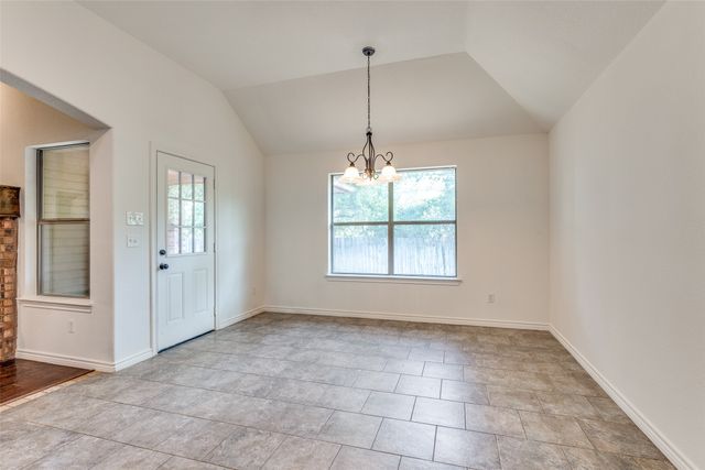 1204 Eagle Lake Drive, Azle, TX 76020