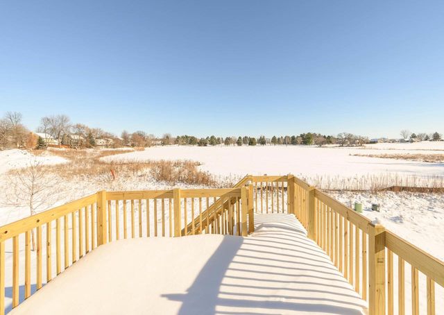 1221 Orchid Petal Drive, Sun Prairie, WI 53590