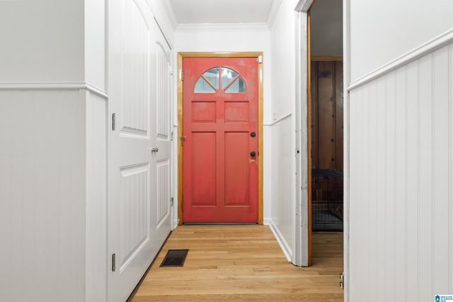 6713 LOVELESS PARK LOOP, Bessemer, AL 35022