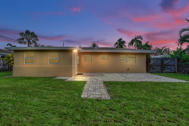 500 SE 4TH Court, Pompano Beach, FL 33060