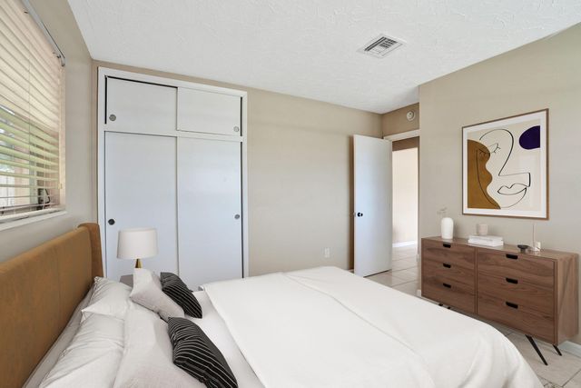 500 SE 4TH Court, Pompano Beach, FL 33060
