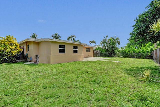500 SE 4TH Court, Pompano Beach, FL 33060