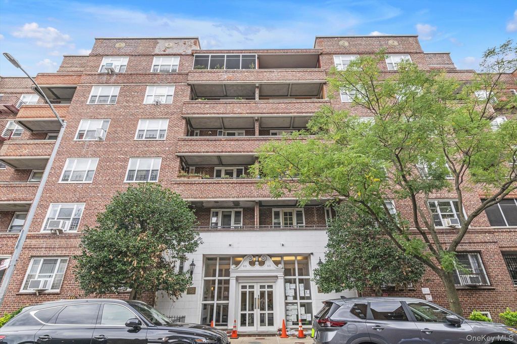 83-33 Austin Street 6G, Kew Gardens, NY 11415 — exterior