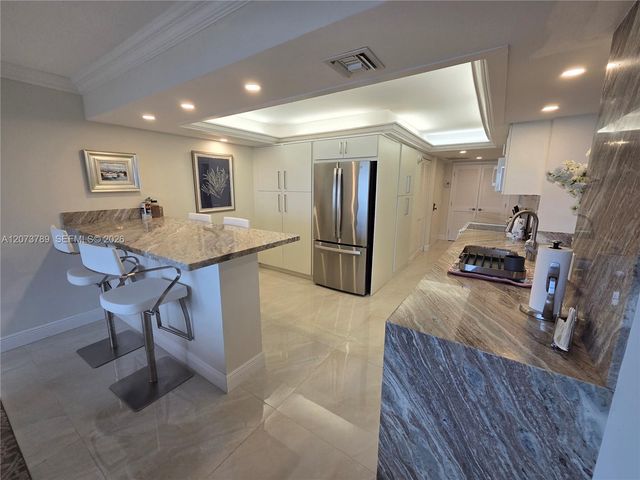 4900 N Ocean Blvd Apt 912, Lauderdale By The Sea, FL 33308