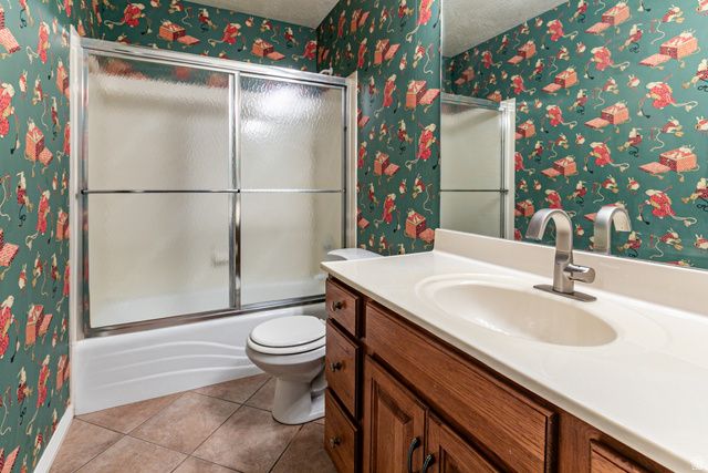 246 E COTTAGE WOOD LN, Murray, UT 84107