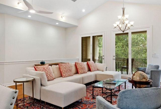 2305 Barton Creek BLVD 36, Austin, TX 78735