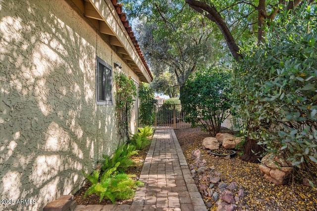 5142 N 79TH Place, Scottsdale, AZ 85250