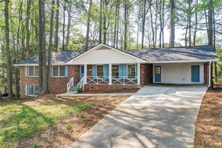 3553 Sandy Woods Lane, Stone Mountain, GA 30083