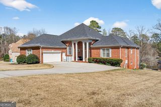 1037 Lyndhurst Way, Conyers, GA 30012