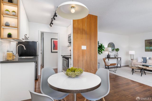 875 Vermont Street 204, San Francisco, CA 94107