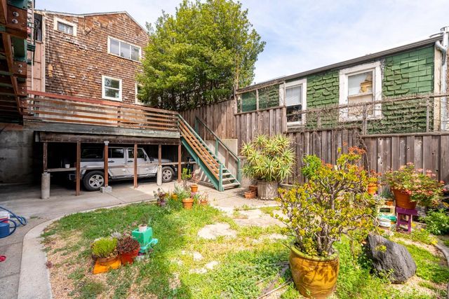 875 Vermont Street 204, San Francisco, CA 94107