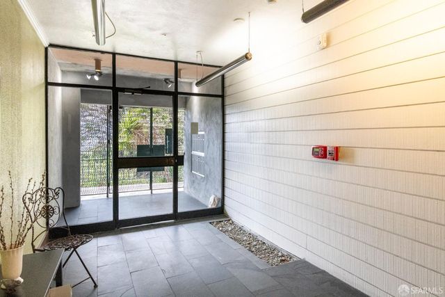 875 Vermont Street 204, San Francisco, CA 94107