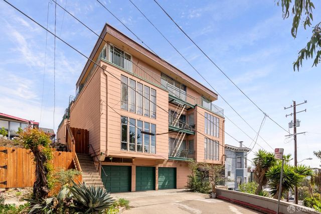 875 Vermont Street 204, San Francisco, CA 94107