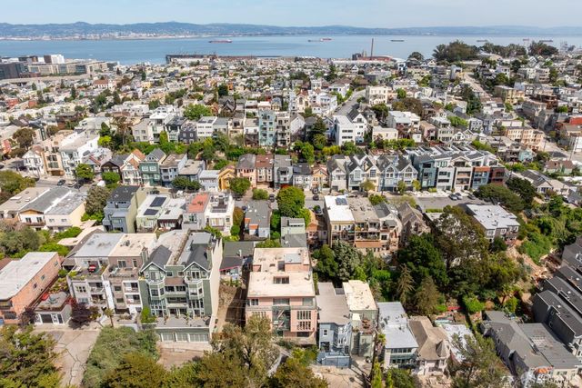 875 Vermont Street 204, San Francisco, CA 94107