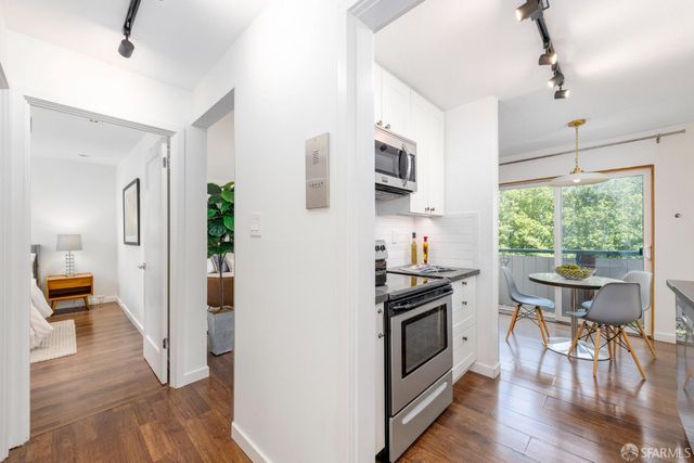 875 Vermont Street 204, San Francisco, CA 94107