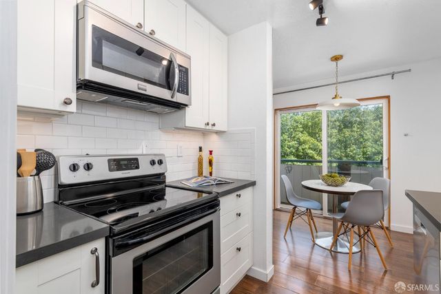 875 Vermont Street 204, San Francisco, CA 94107