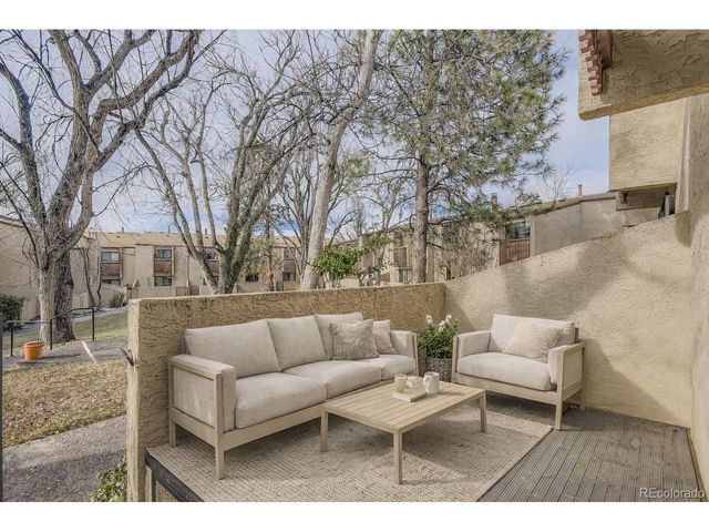 1060 S Parker Rd 25, Denver, CO 80231