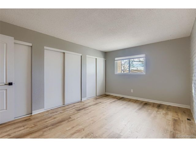 1060 S Parker Rd 25, Denver, CO 80231