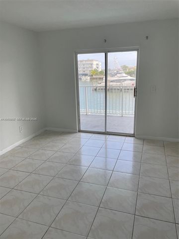 7917 West Dr 16, North Bay Village, FL 33141