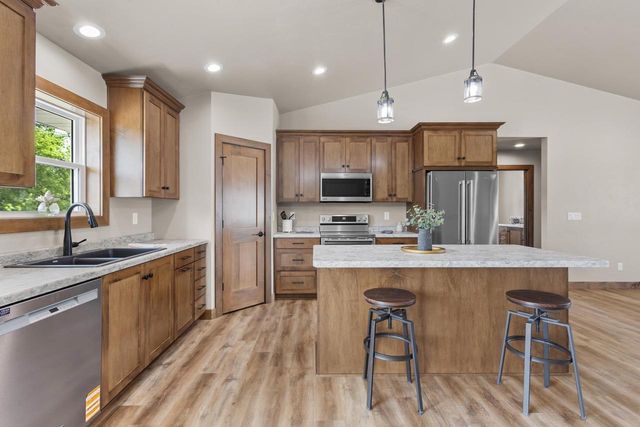 3841 VAN LANEN ROAD, Green Bay, WI 54311