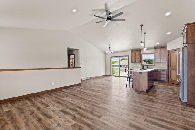 3841 VAN LANEN ROAD, Green Bay, WI 54311