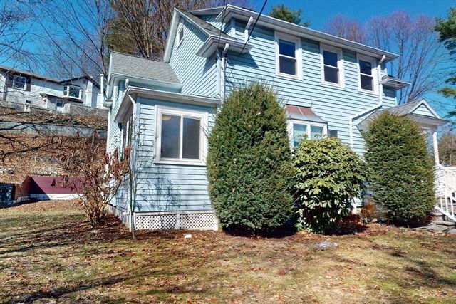 707 South Street, Waltham, MA 02453