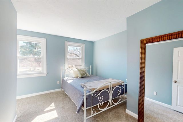 707 South Street, Waltham, MA 02453