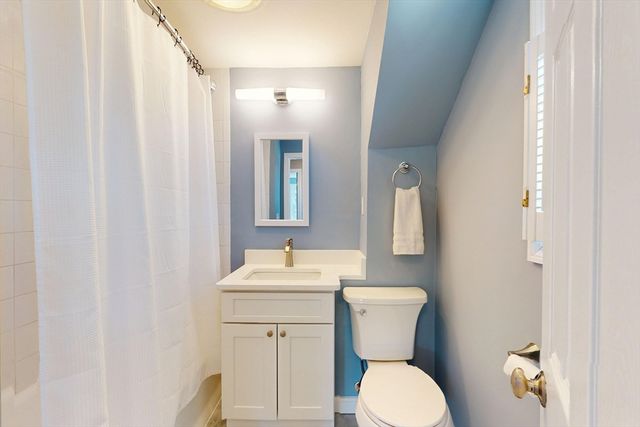 707 South Street, Waltham, MA 02453