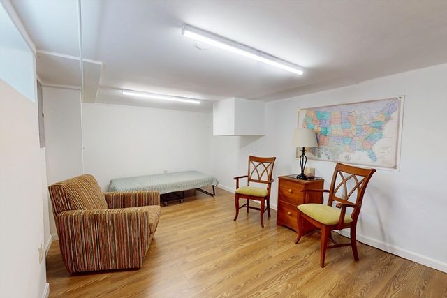 707 South Street, Waltham, MA 02453