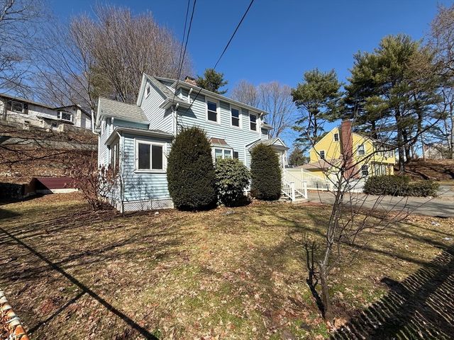 707 South Street, Waltham, MA 02453
