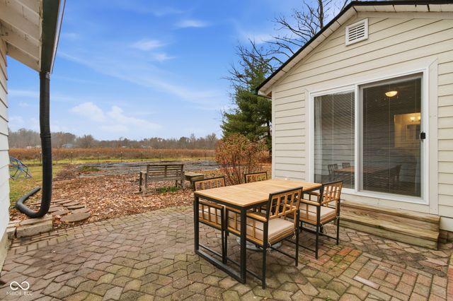 202 S Buck Street, Whitestown, IN 46075