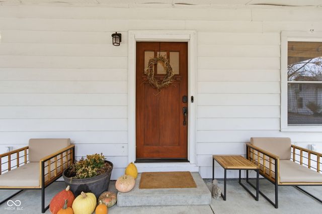 202 S Buck Street, Whitestown, IN 46075