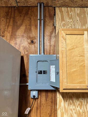 202 S Buck Street, Whitestown, IN 46075