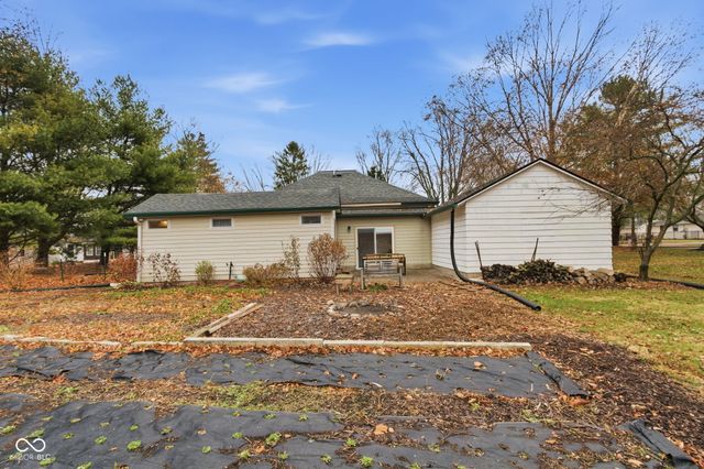 202 S Buck Street, Whitestown, IN 46075