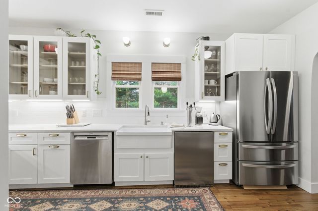 202 S Buck Street, Whitestown, IN 46075