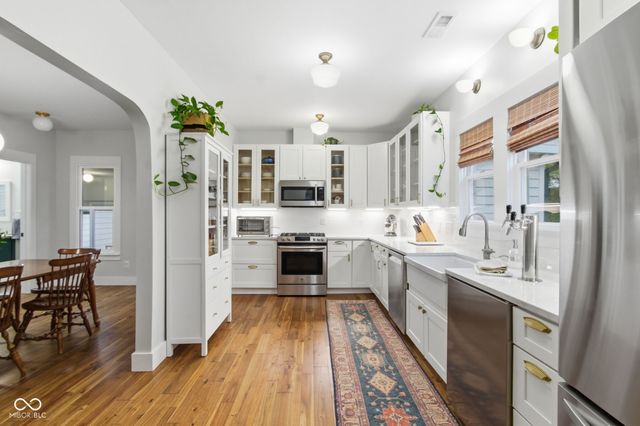 202 S Buck Street, Whitestown, IN 46075