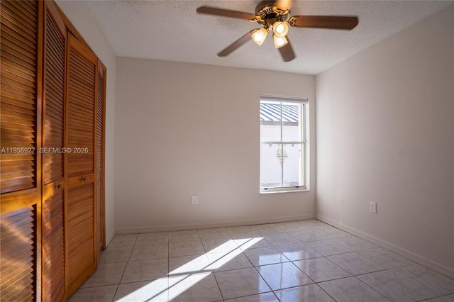 933 NW 133rd Ct, Miami, FL 33182