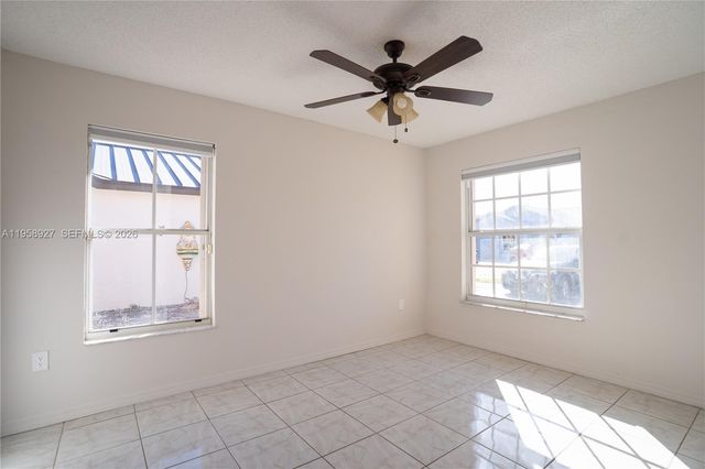 933 NW 133rd Ct, Miami, FL 33182